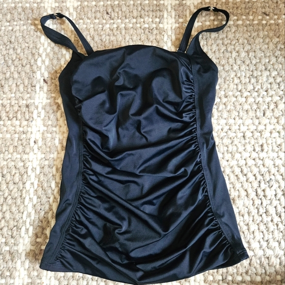 Llbean swim top 4 blk - Picture 1 of 6